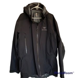 Arctyrex Gortex performance shell.